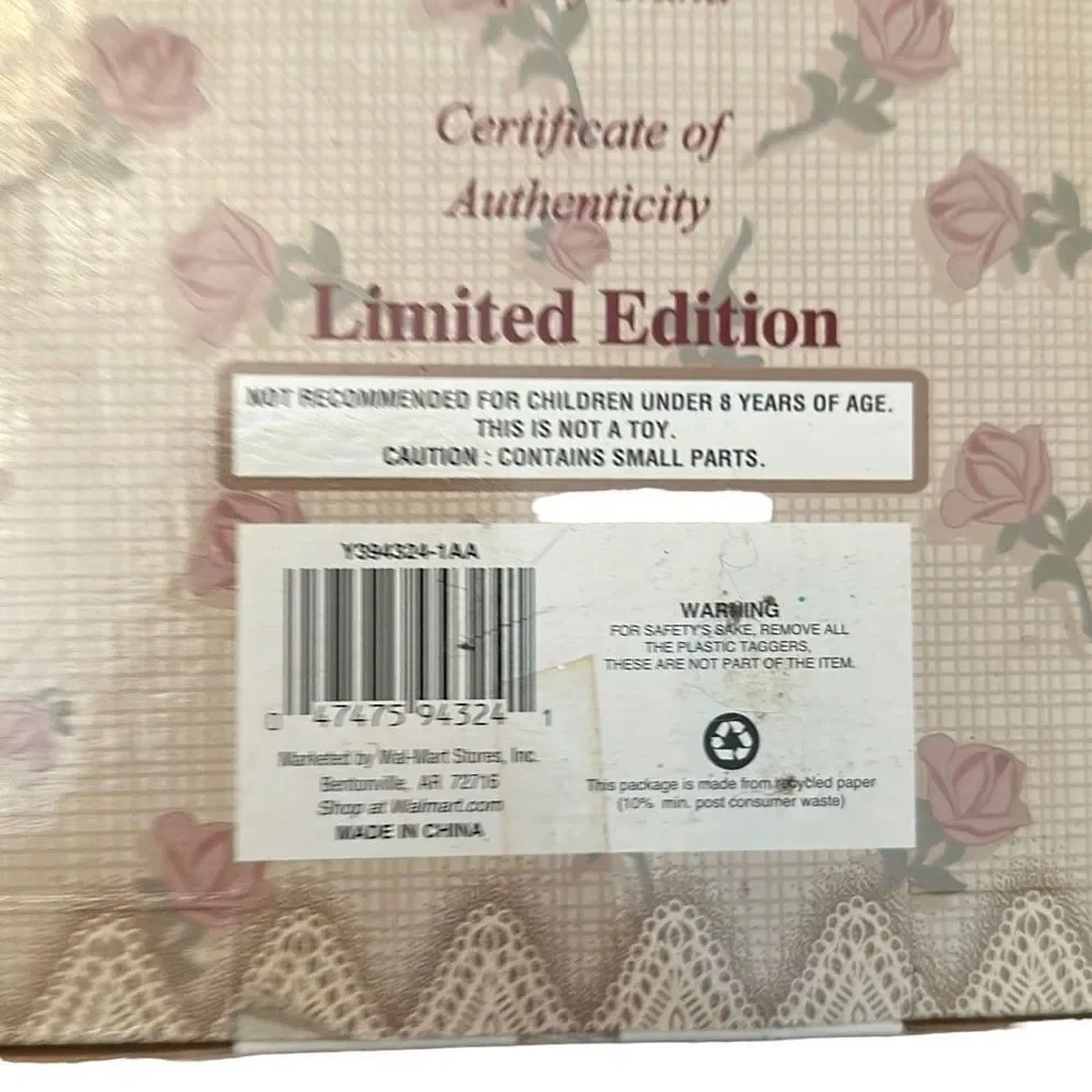 Collector's Choice Genuine Fine Bisque Porcelain Bride‎ Doll NIB